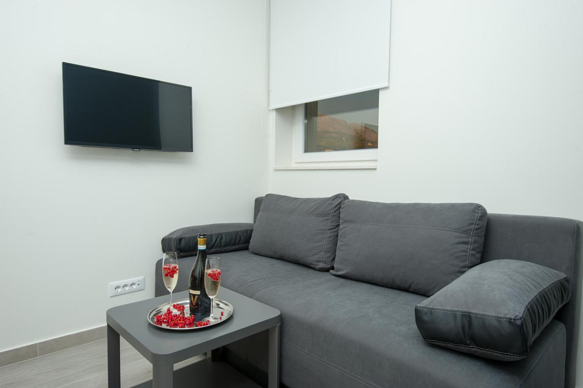 Seaside Luxury Suites Podstrana Rom bilde