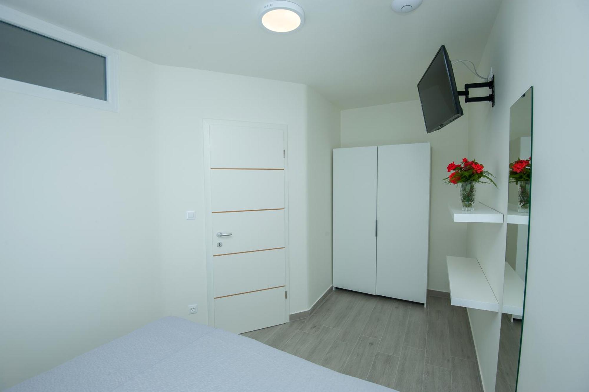 Seaside Luxury Suites Podstrana Rom bilde