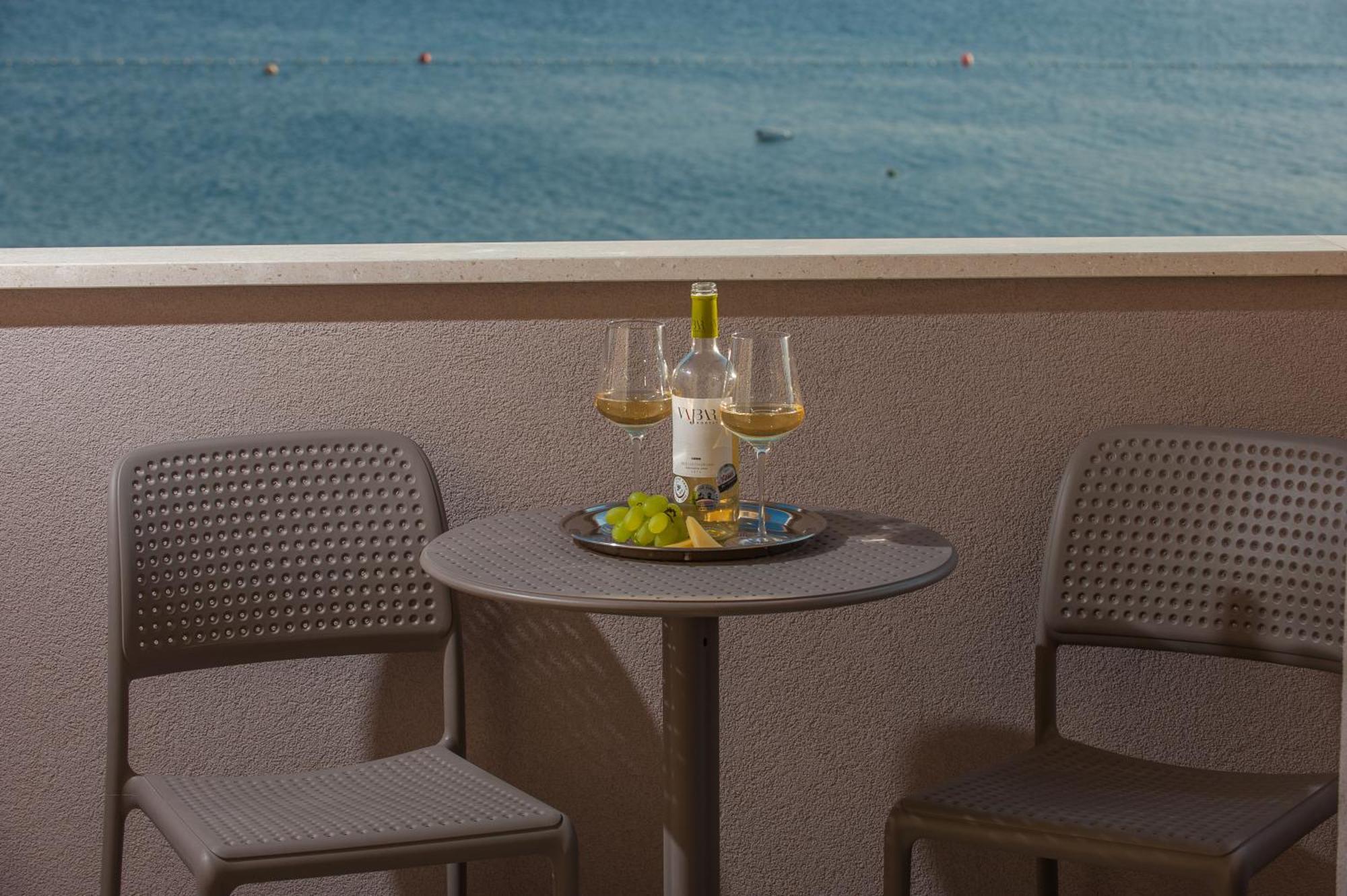 Seaside Luxury Suites Podstrana Rom bilde