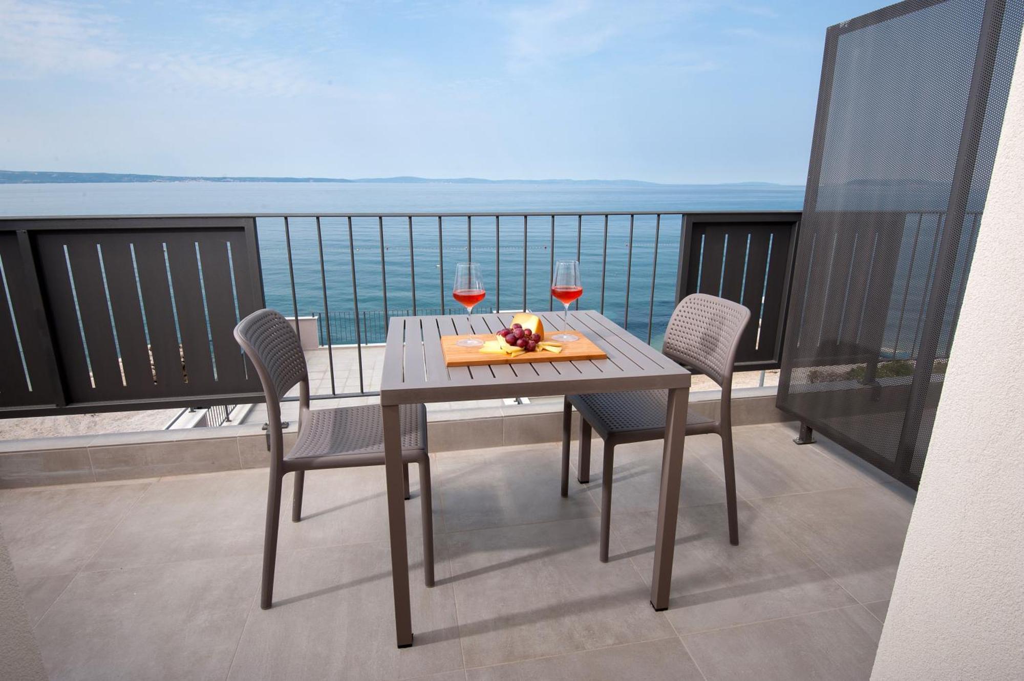 Seaside Luxury Suites Podstrana Rom bilde