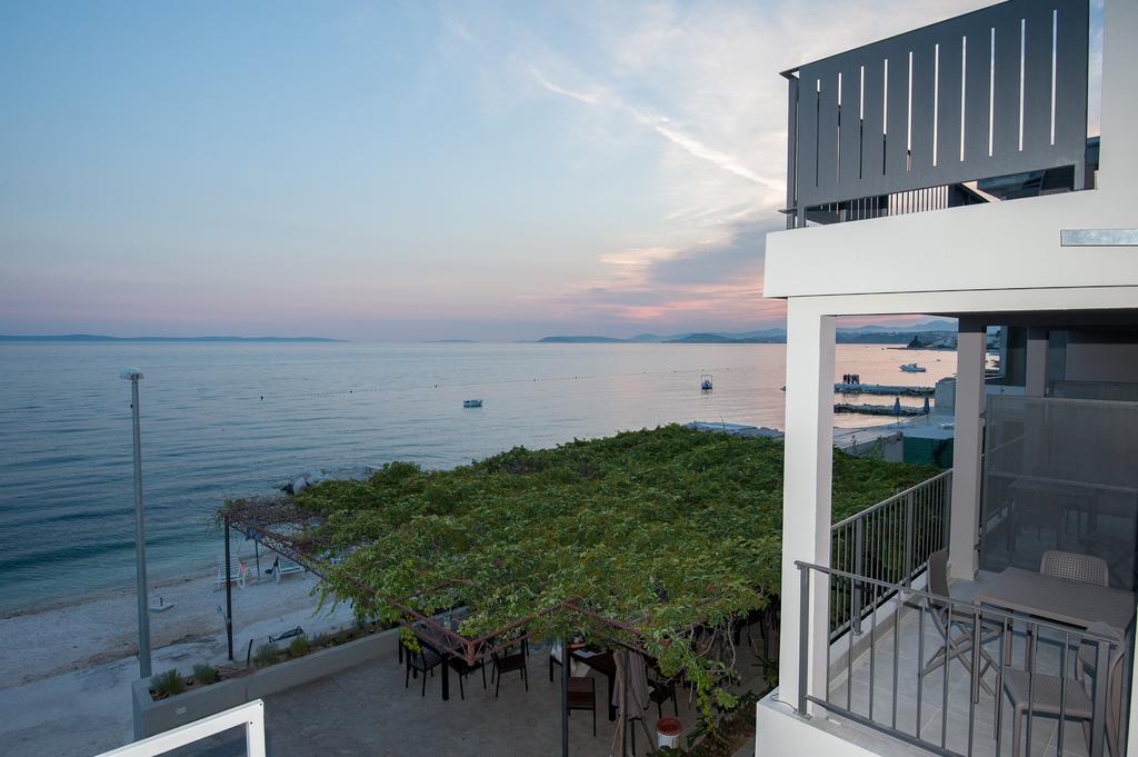Seaside Luxury Suites Podstrana Eksteriør bilde