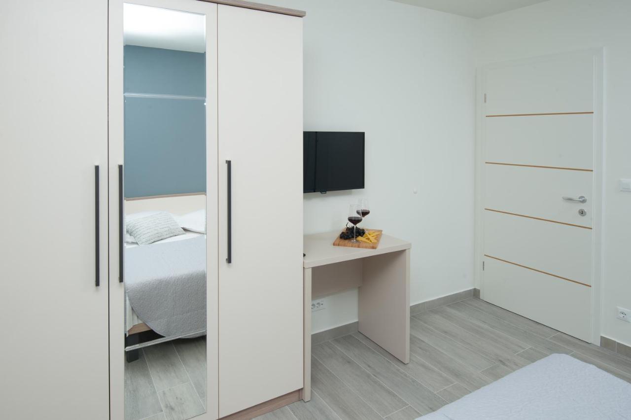 Seaside Luxury Suites Podstrana Rom bilde